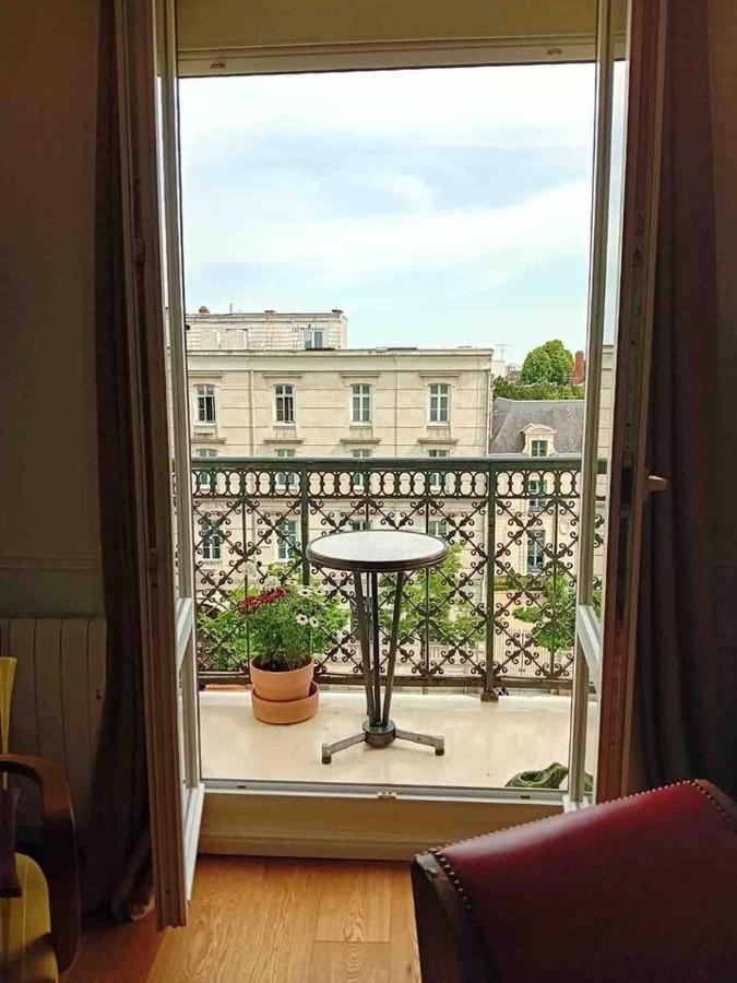 昂热Haussmanien公寓 外观 照片