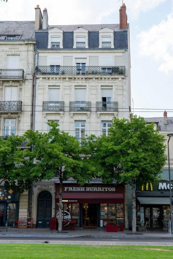 昂热Haussmanien公寓 外观 照片